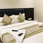 Hotel Flora Suites - Fort